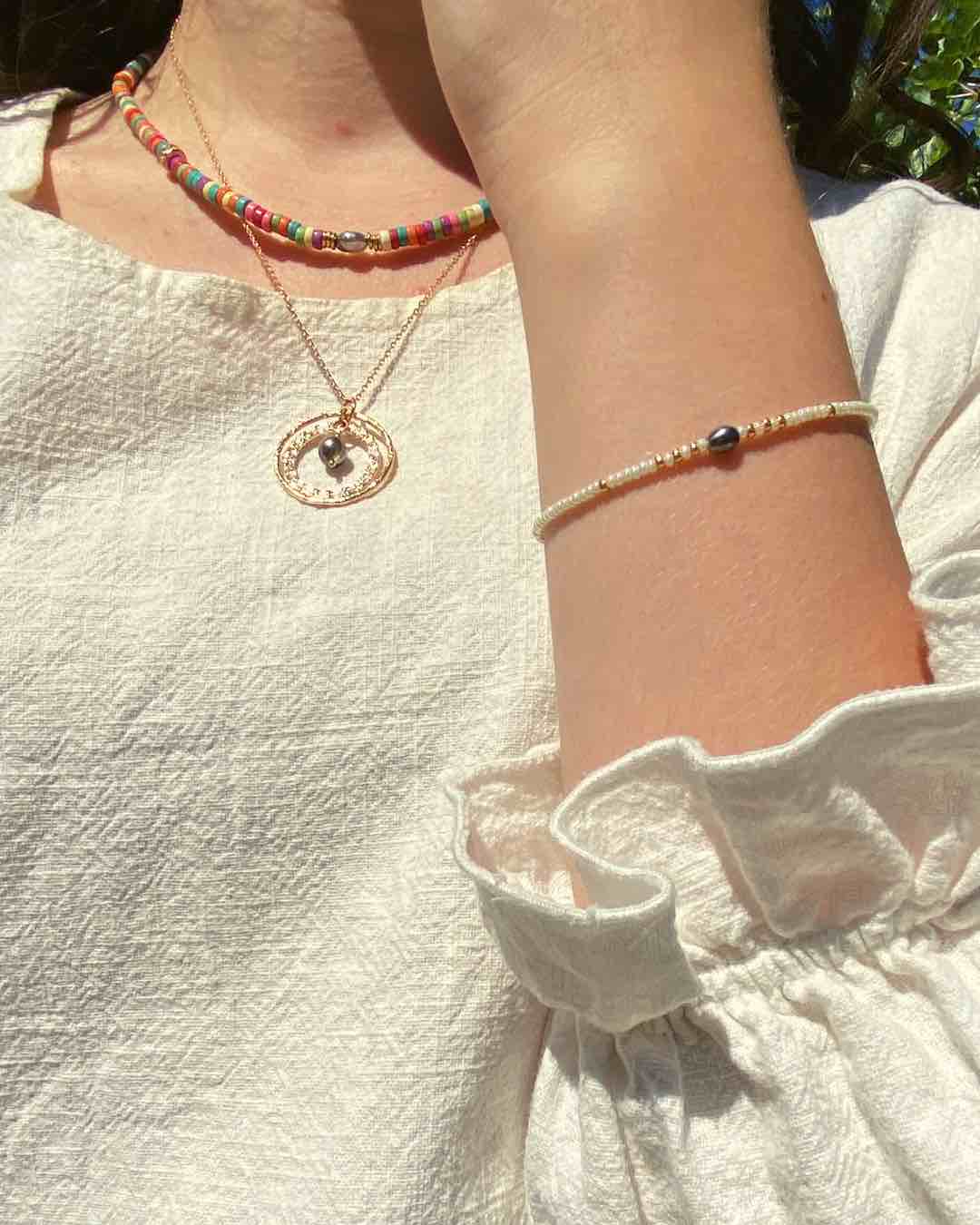 Bracelet Ethnique En Nacre De Thaïlande Koh Lanta - Vert Et Beige, Artisanat, Neuf